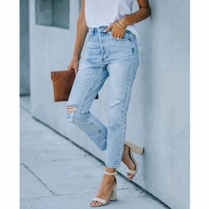 New Twelve by Ontwelfth  high waisted light wash jeans.